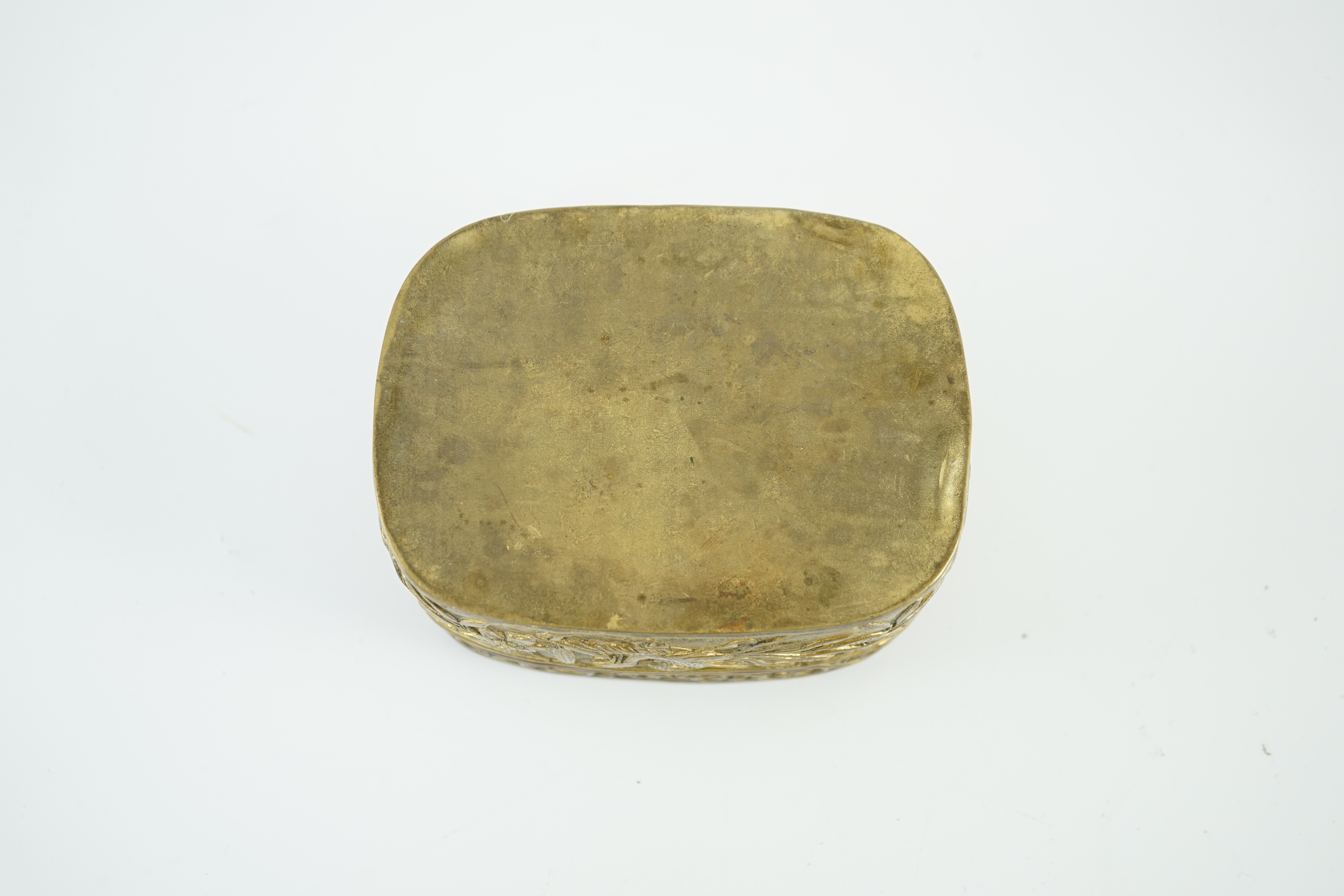 A Chinese jade mounted gilt metal box and cover, 19th century